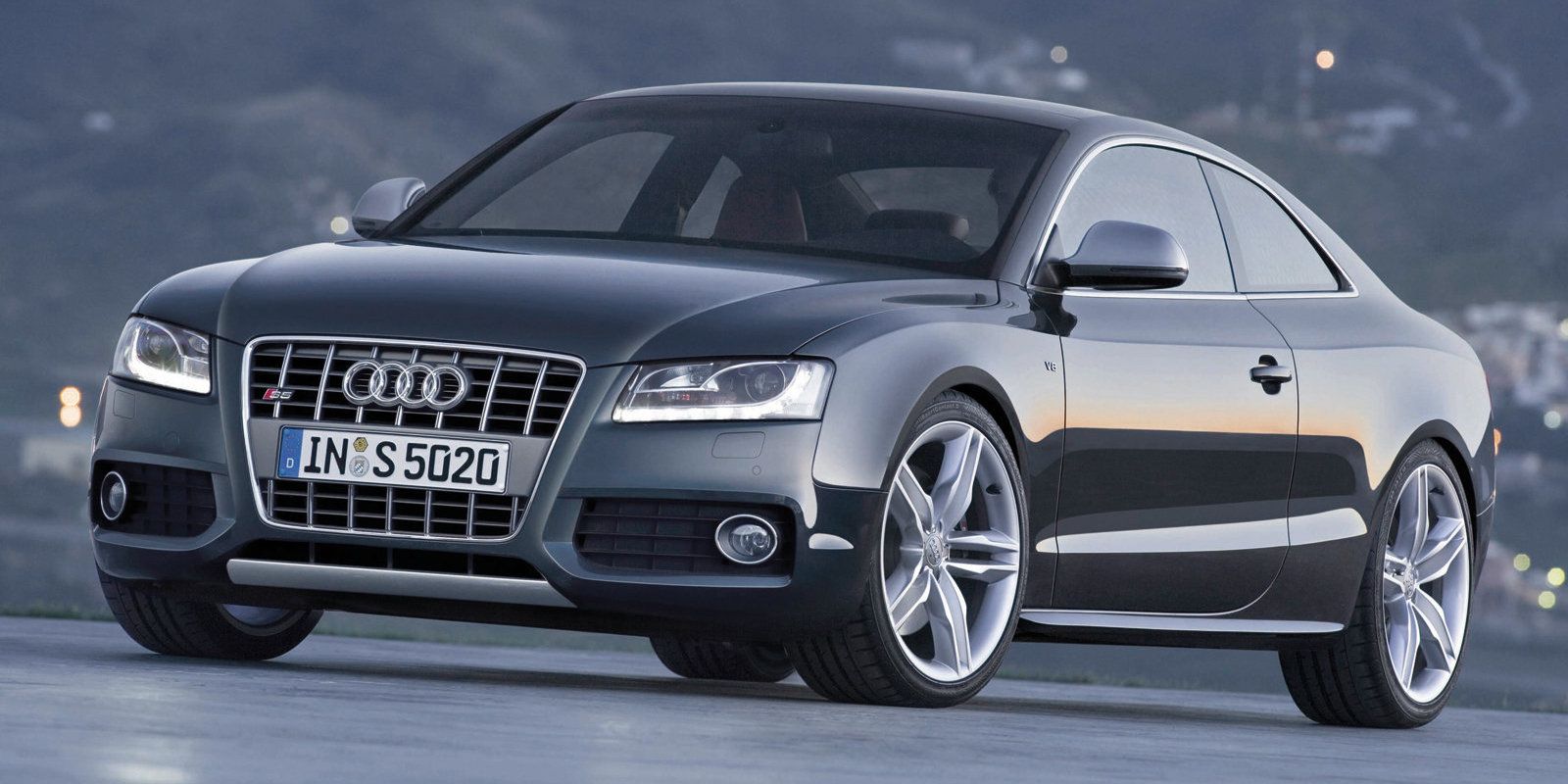 Audi-S5-2008