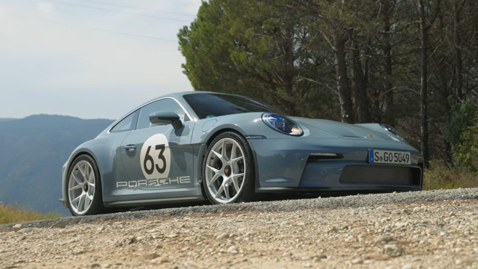 With the 2024 #Porsche 911 S/T, the brand's GT division has