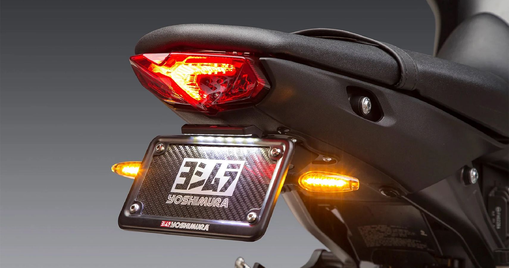 suporte de placa arrumado para cauda de motocicleta
