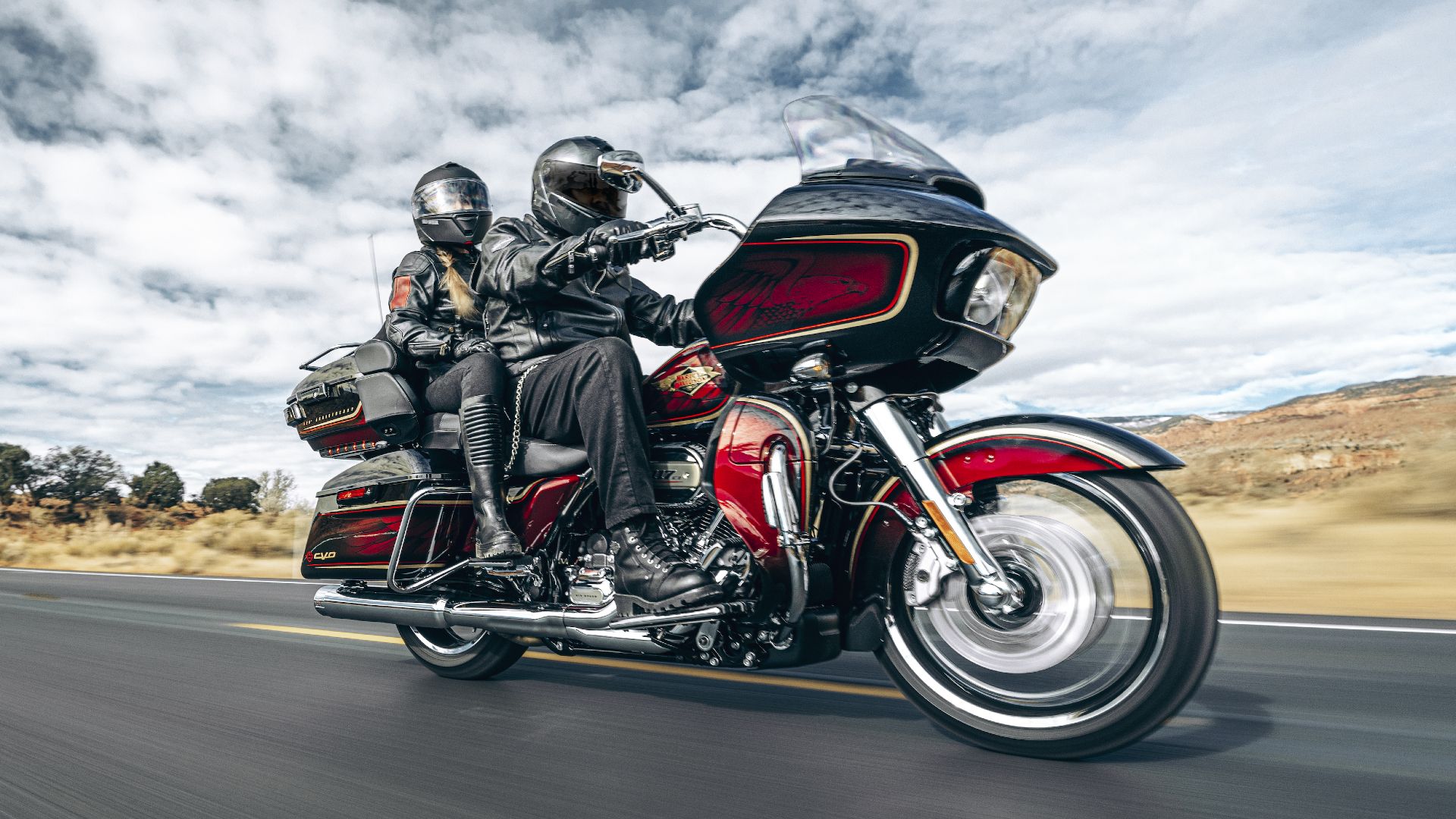 Harley-Davidson Road Glide Limited on the move
