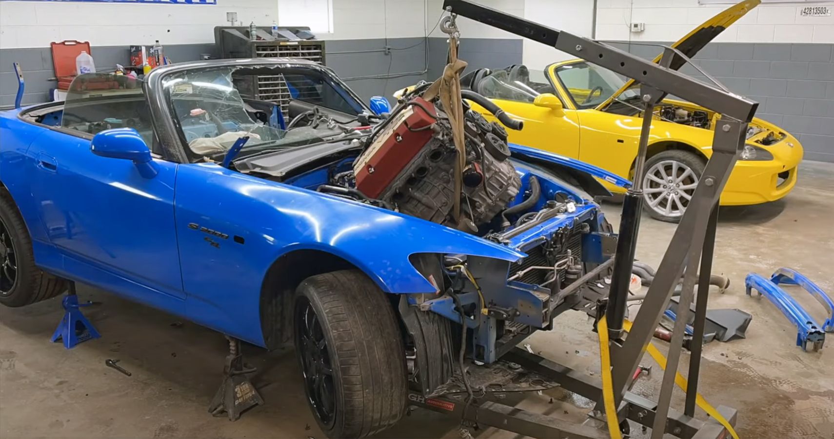 troca de motor Honda S2000 CR azul