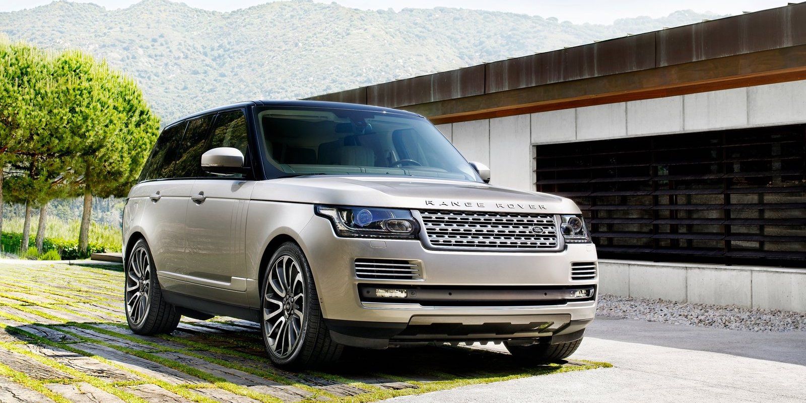 Land_Rover-Range_Rover-2013