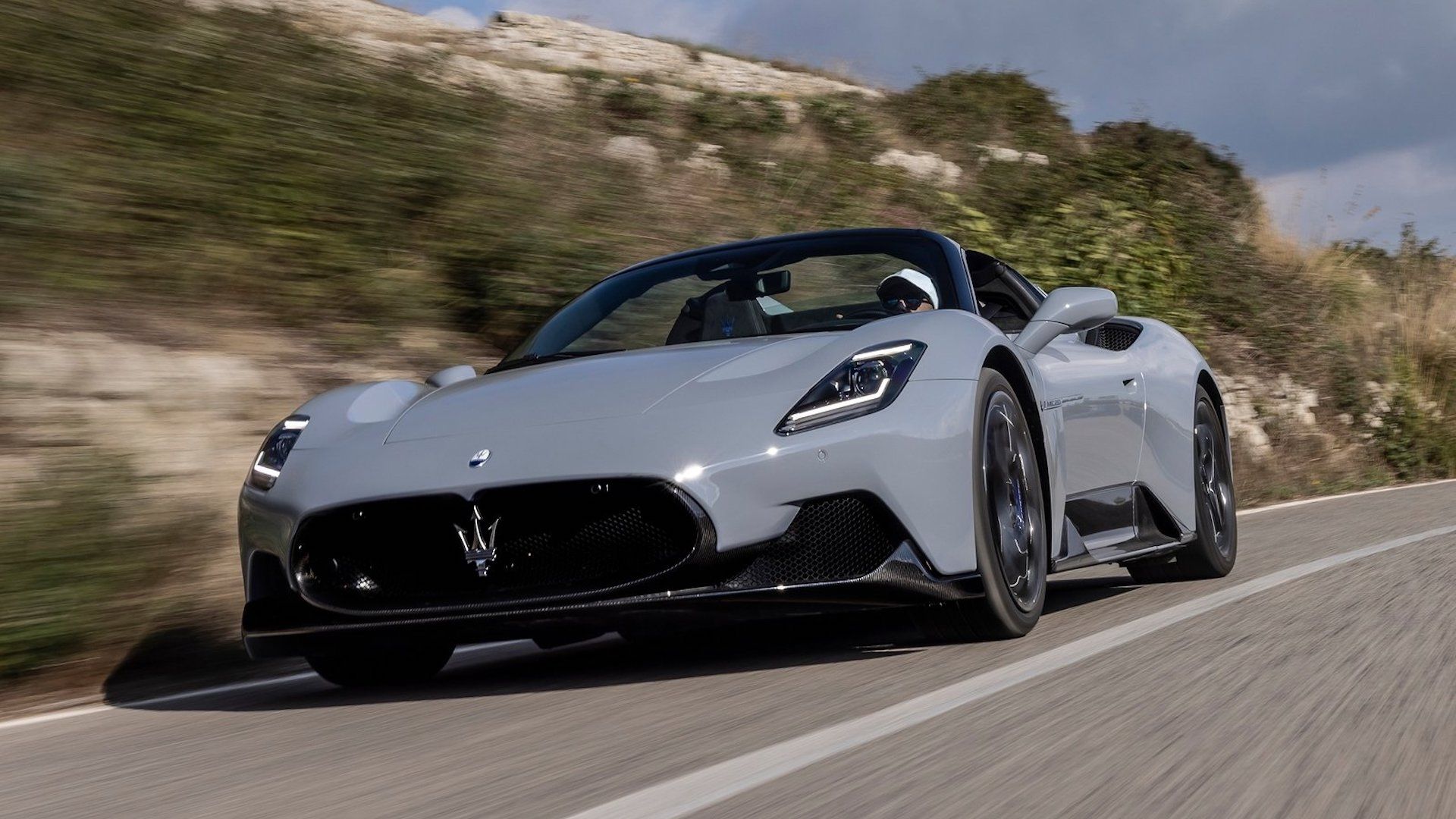 10 Powerful Six-Cylinder Sports Cars That Defy Expectations