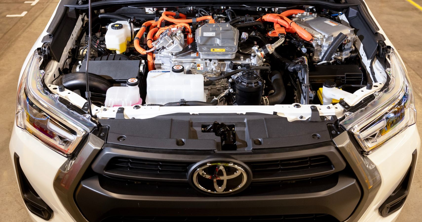 Close-up do trem de força Toyota Hydrogen Hilux Hydrogen