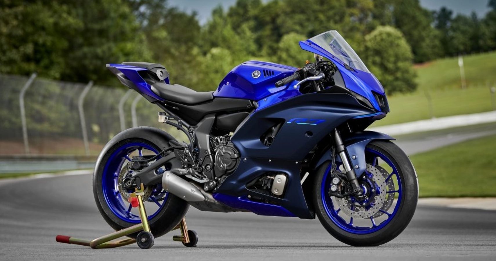Yamaha YZF R7