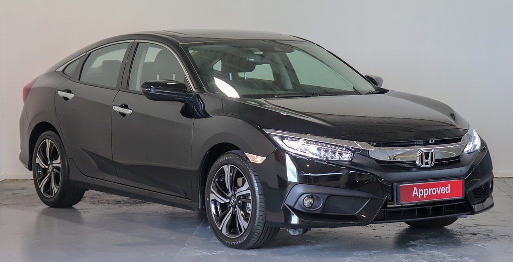 Honda Civic preto