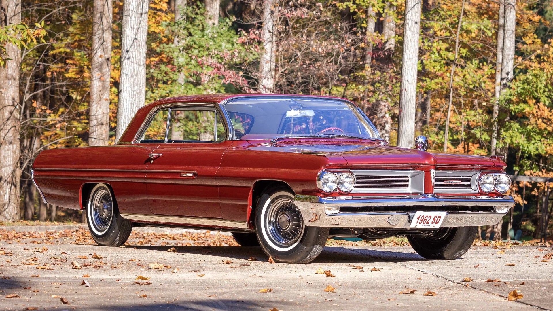 Grande Prêmio Pontiac 1962 em vermelho