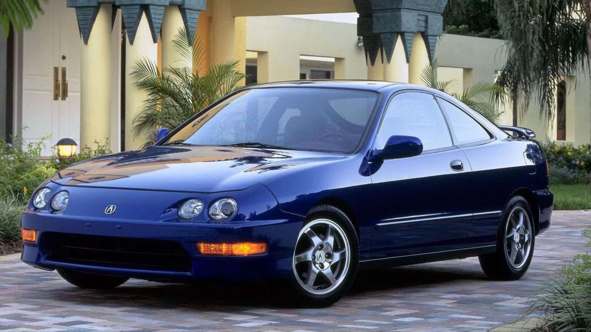2001 Acura Integra Front View