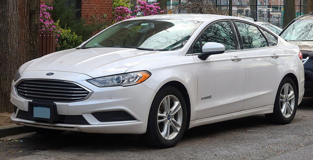 Ford Fusion Híbrido Branco