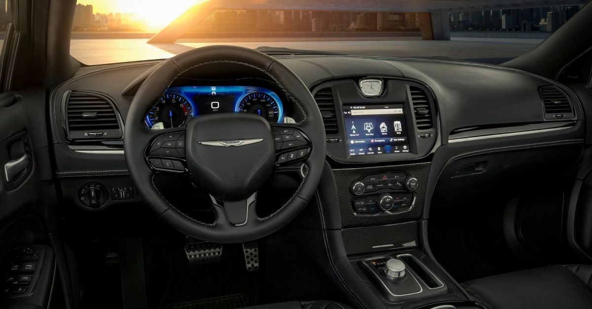 Interior 2023 Chrysler 300C