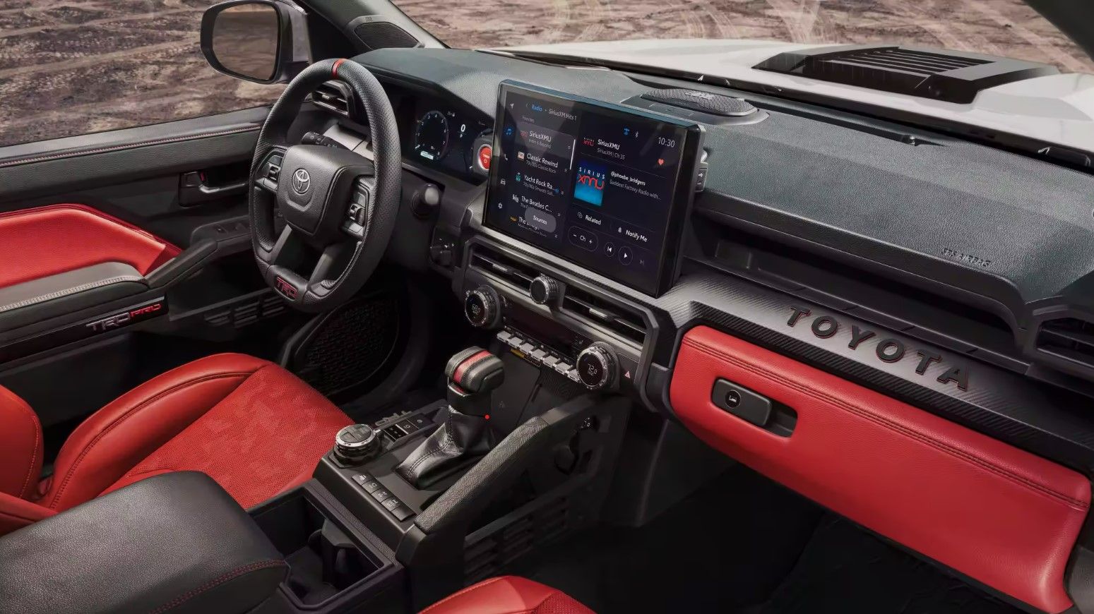 2024 Toyota Tacoma Interior mostrando a tela de infoentretenimento