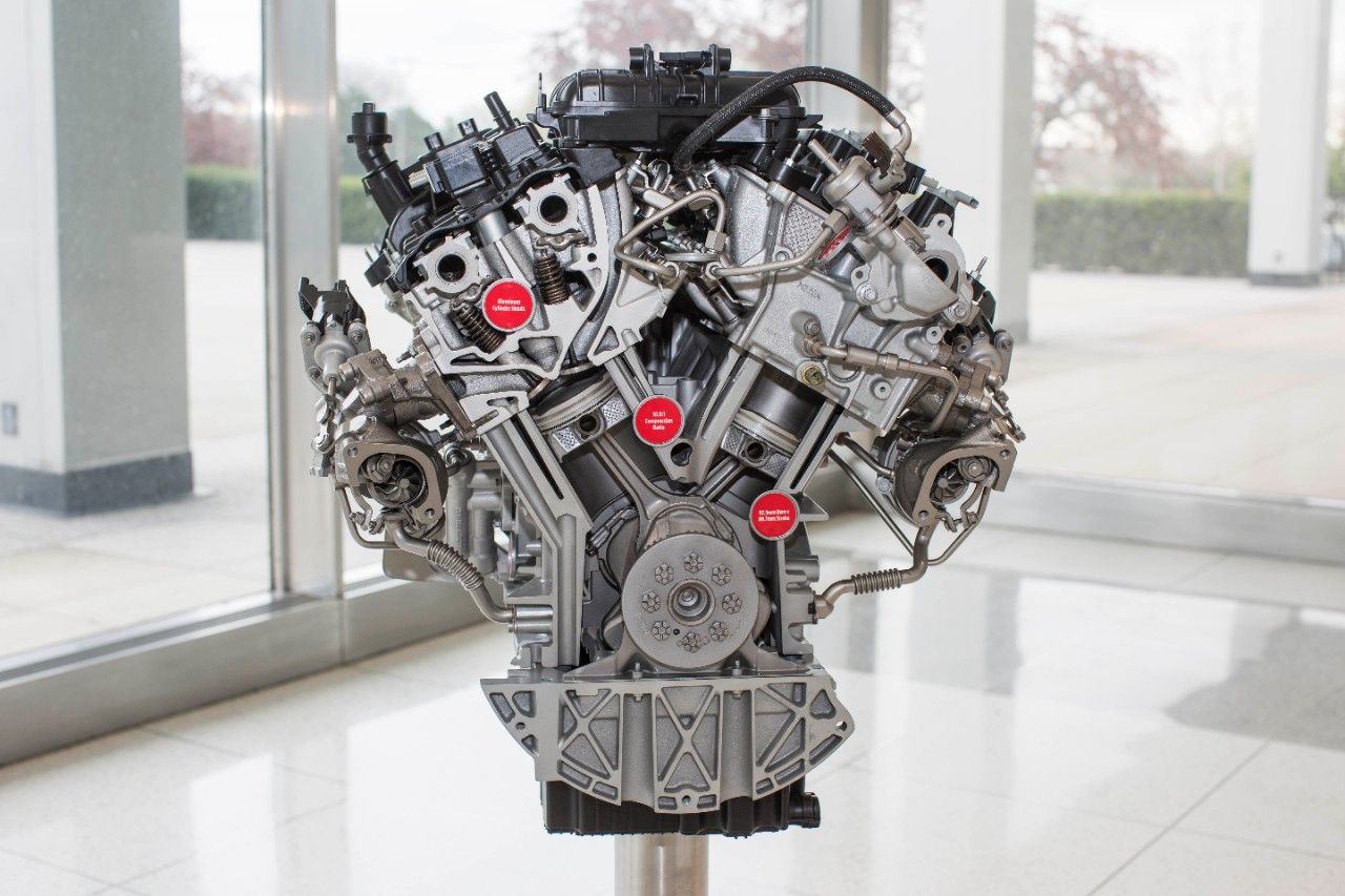 Grande plano do motor EcoBoost de 3,5 litros