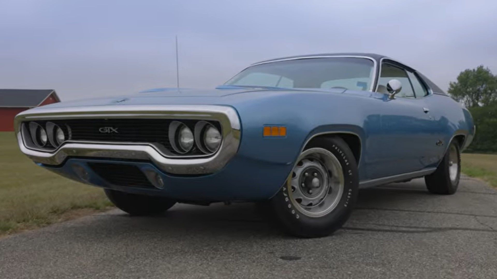 1971 Plymouth GTX, front quarter view