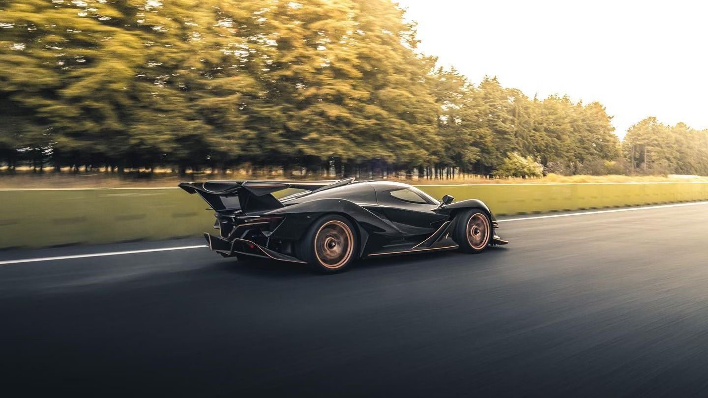Watch The Apollo Intensa Emozione's First Nürburgring Lap Ever