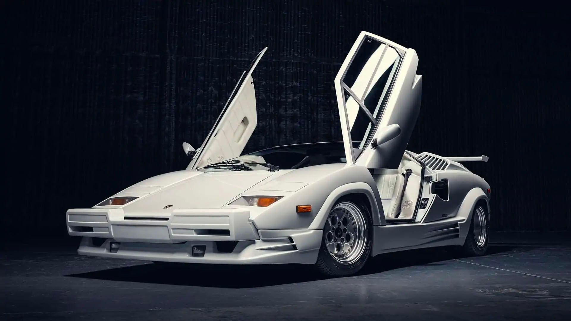 The Wolf of Wall Street Lamborghini Countach will be put up for auction