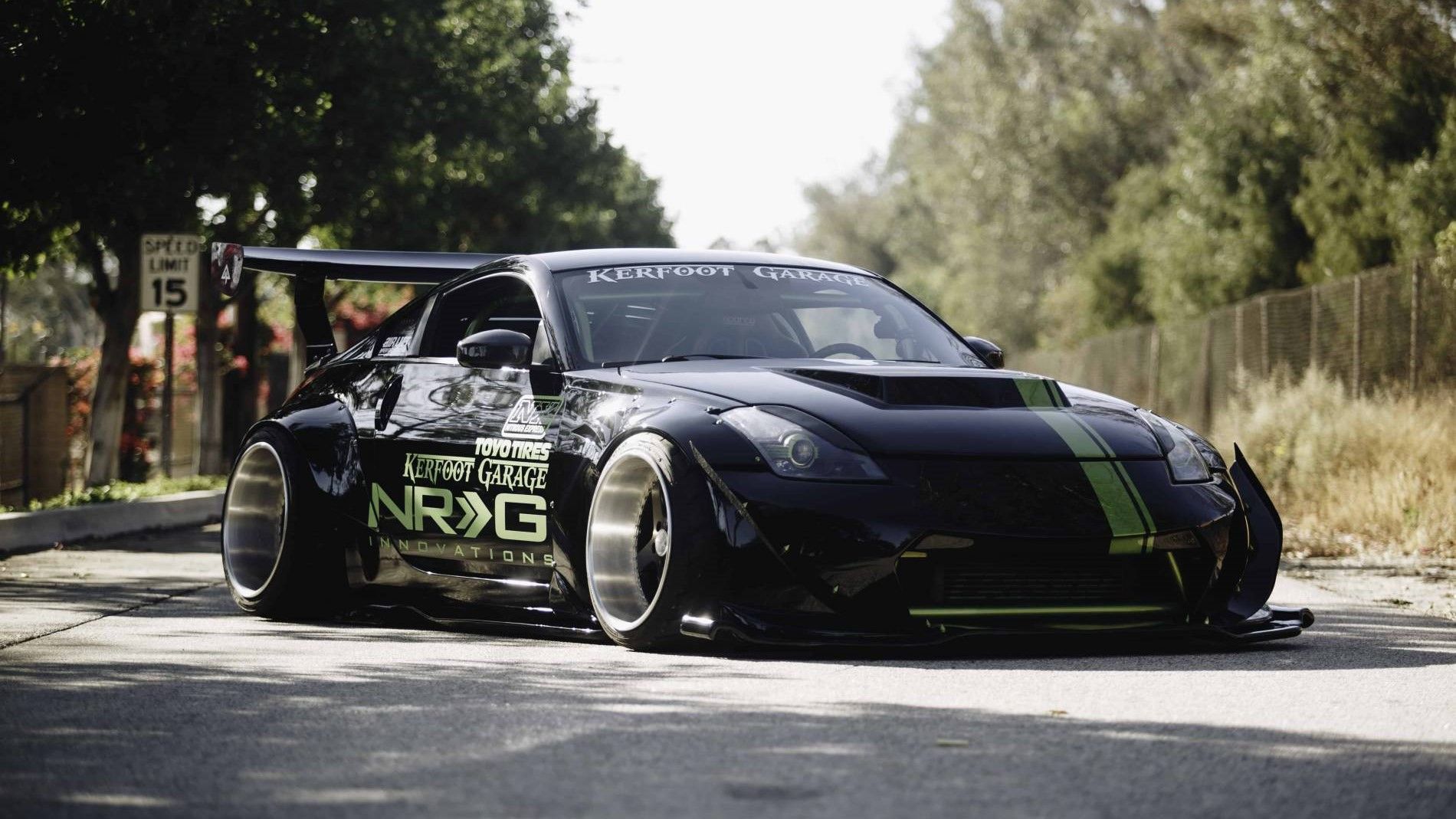Nissan 350Z Rocket Bunny Widebody