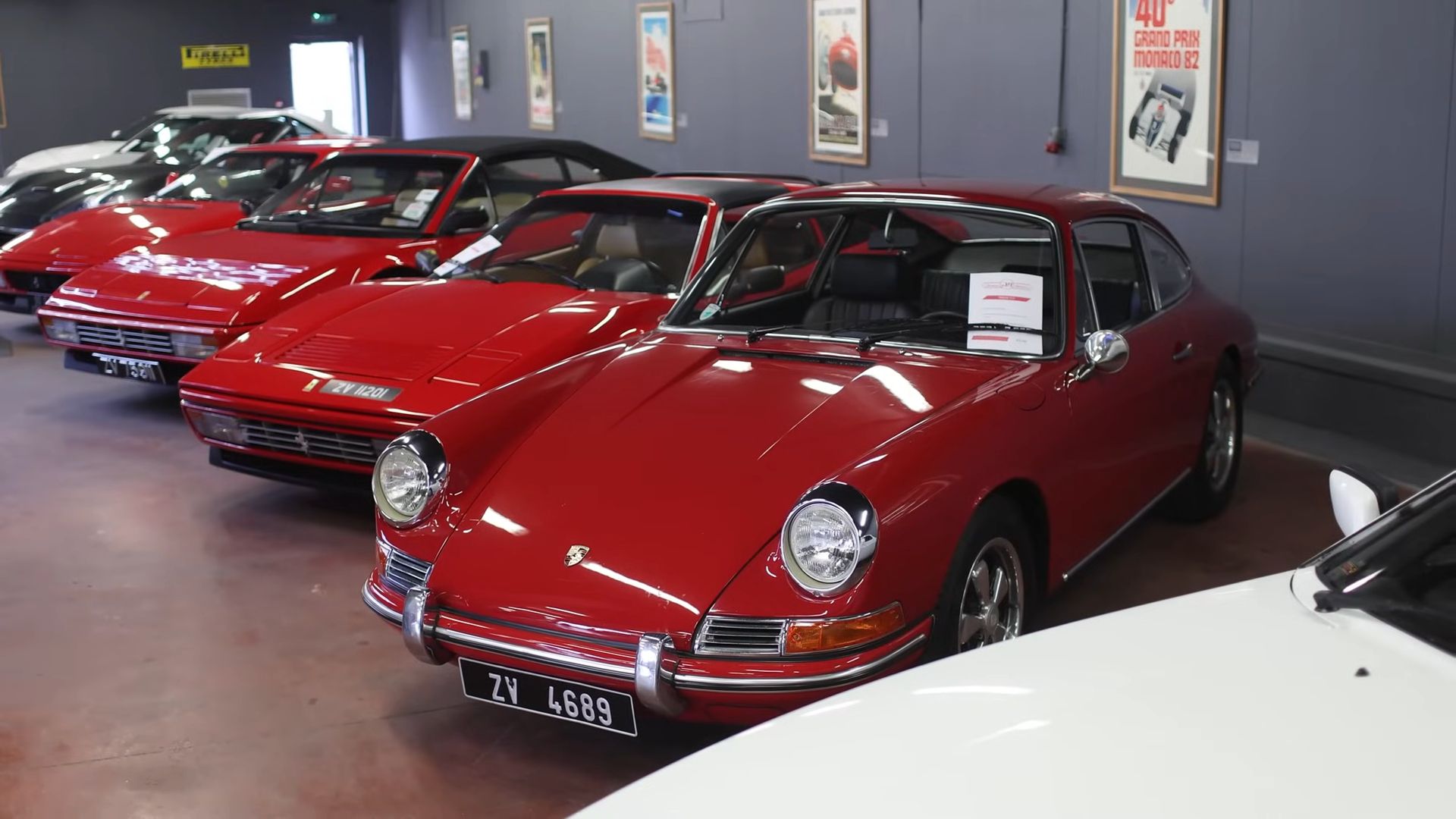 A linha de carros italianos clássicos do Engine Hub