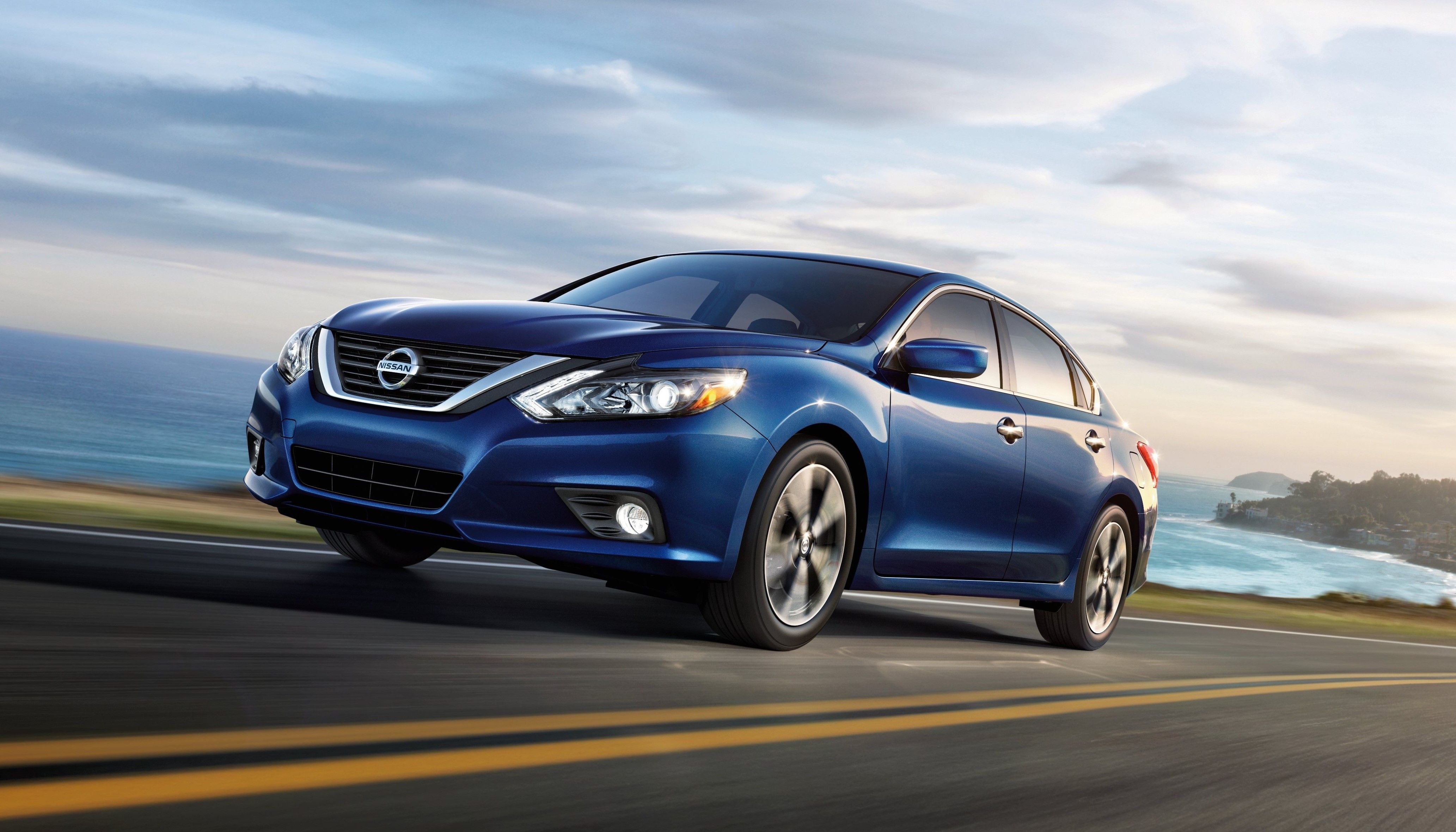 Condução do Nissan Altima 2017