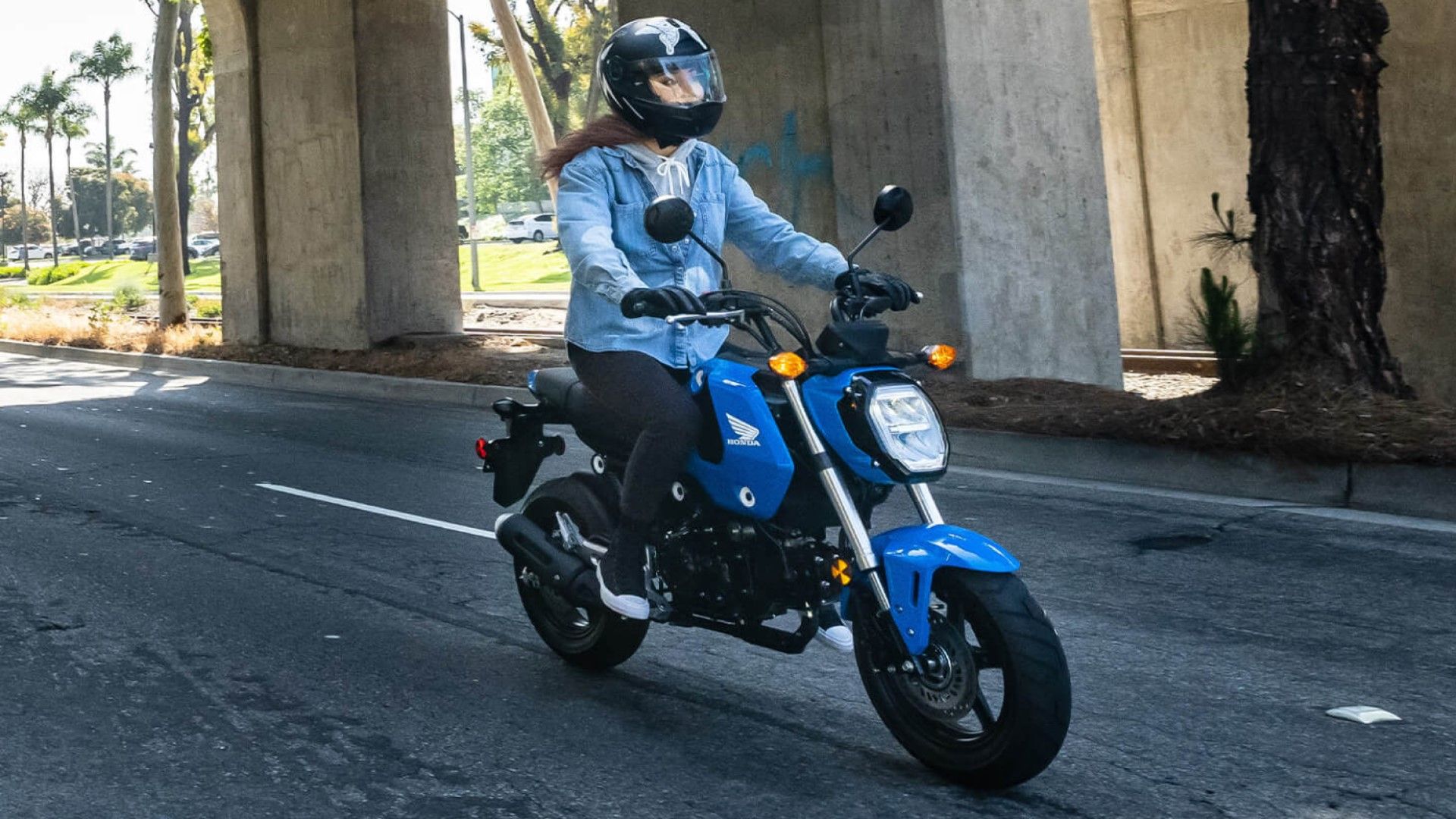 2022 Honda Grom na estrada