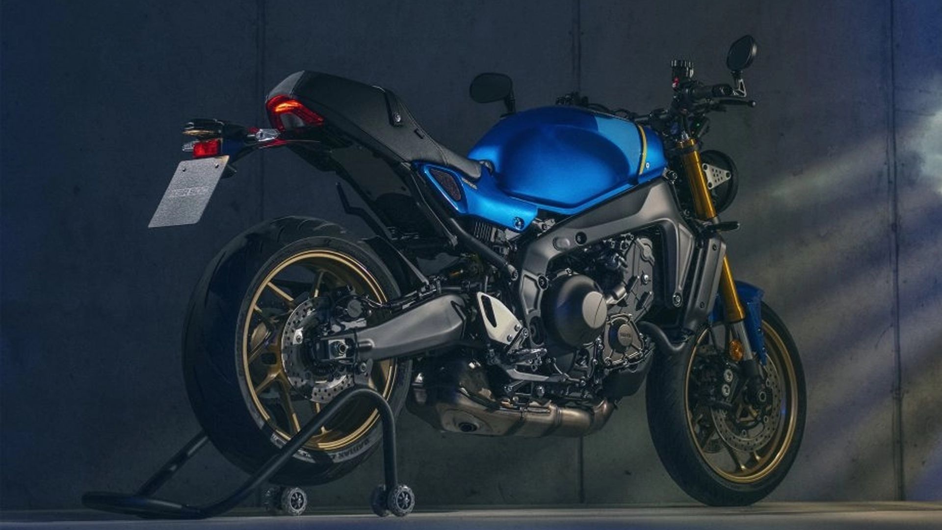 Motocicleta Honda XSR 900 Neo-retro 2023