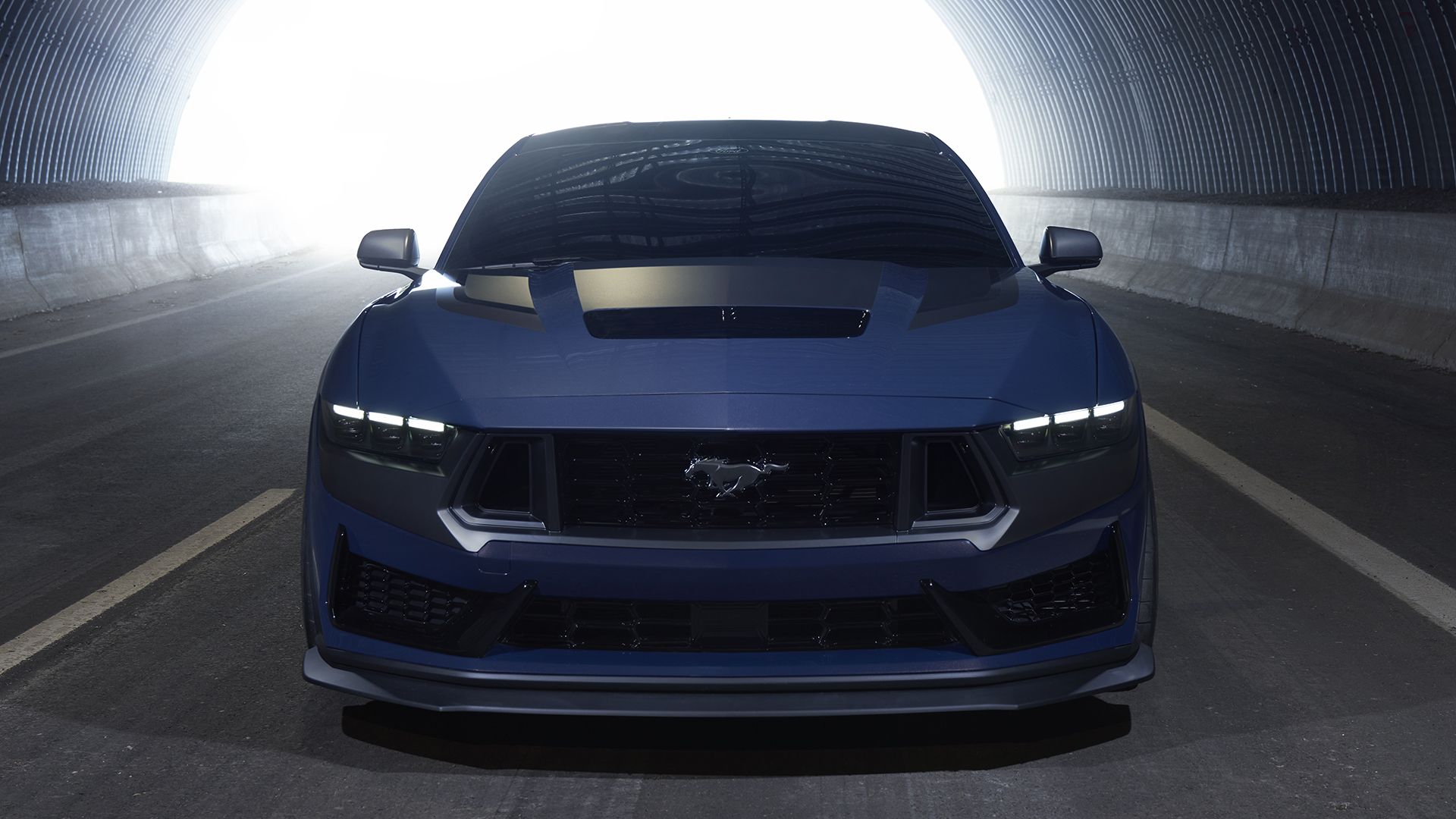 2024 Ford Mustang Dark Horse front-2