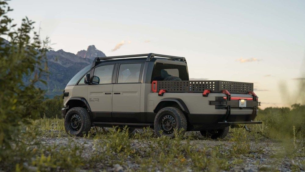 10 Things We Just Learned About The Canoo American Bulldog Pickup