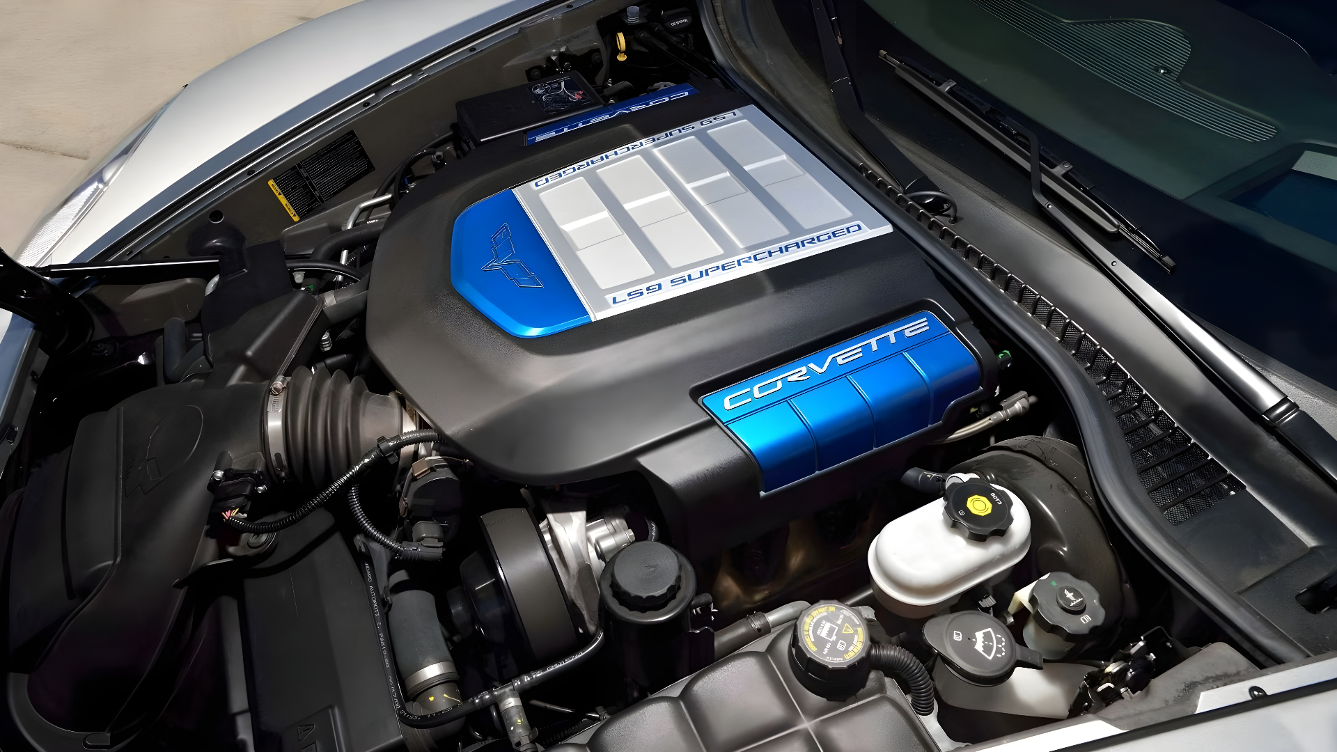 2009 Chevrolet Corvette ZR1 Supercharged 6.2-liter LS9 V8 Engine