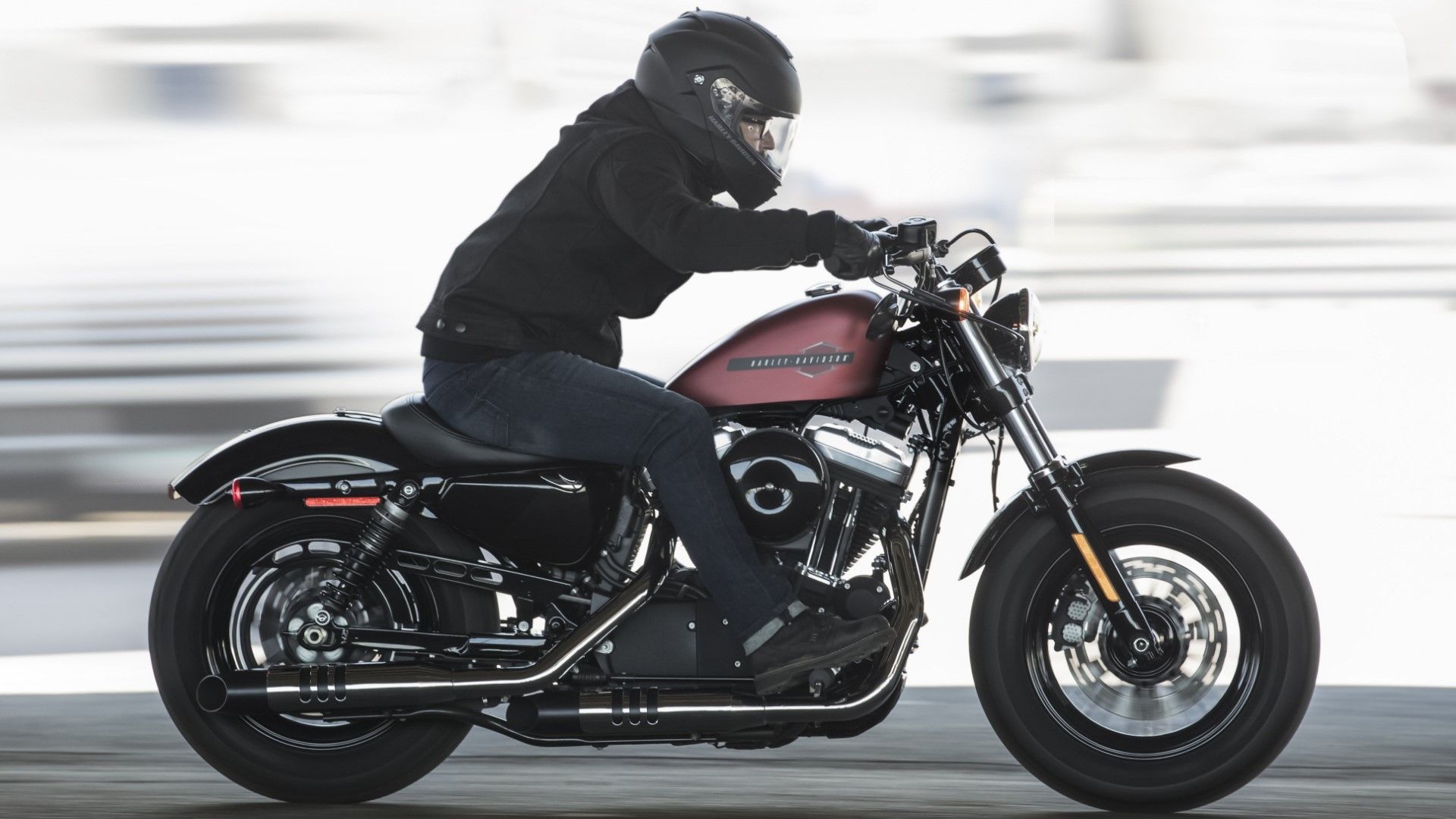 Harley-Davidson Forty Eight accelerating side profile view