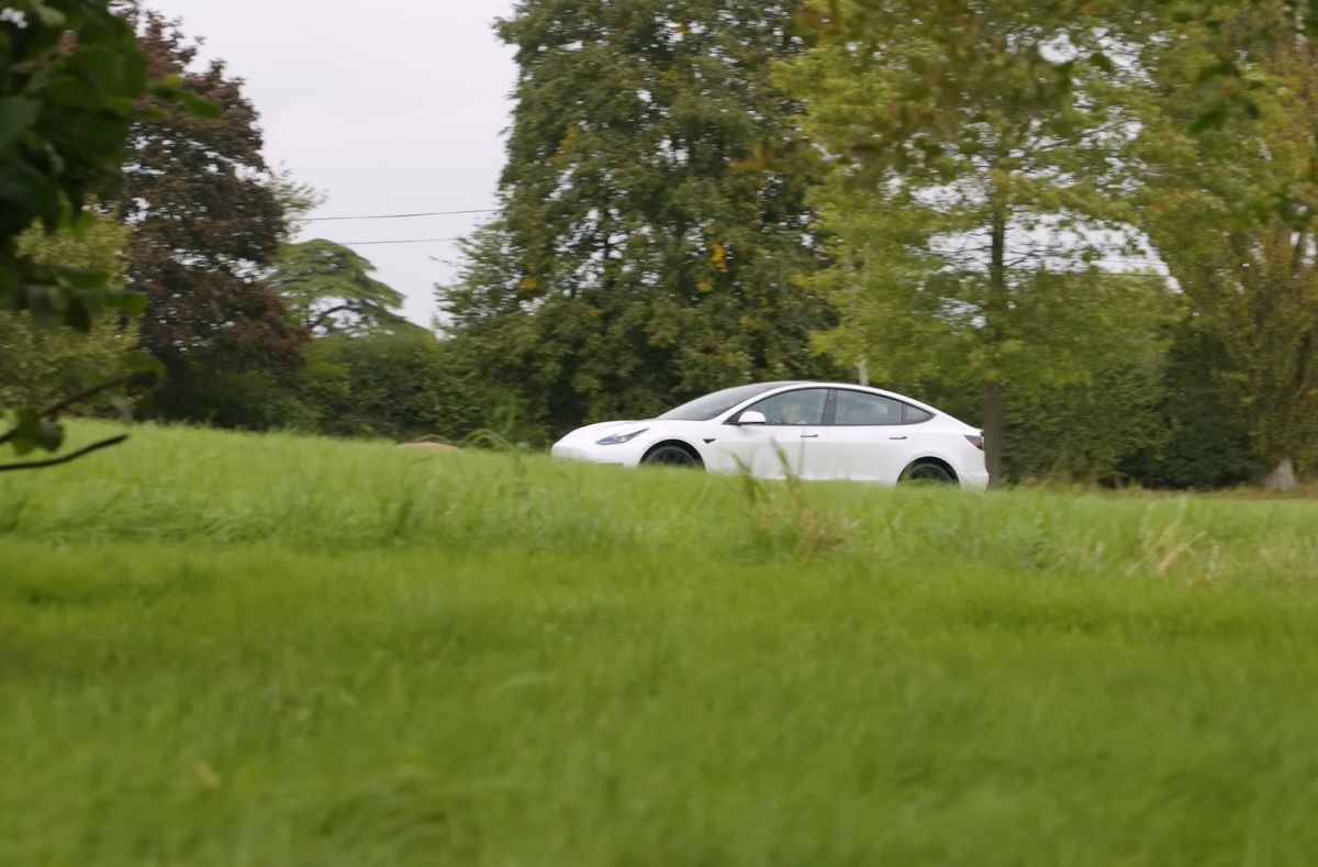 Tesla Model 3 Performance Off-Road from the side 