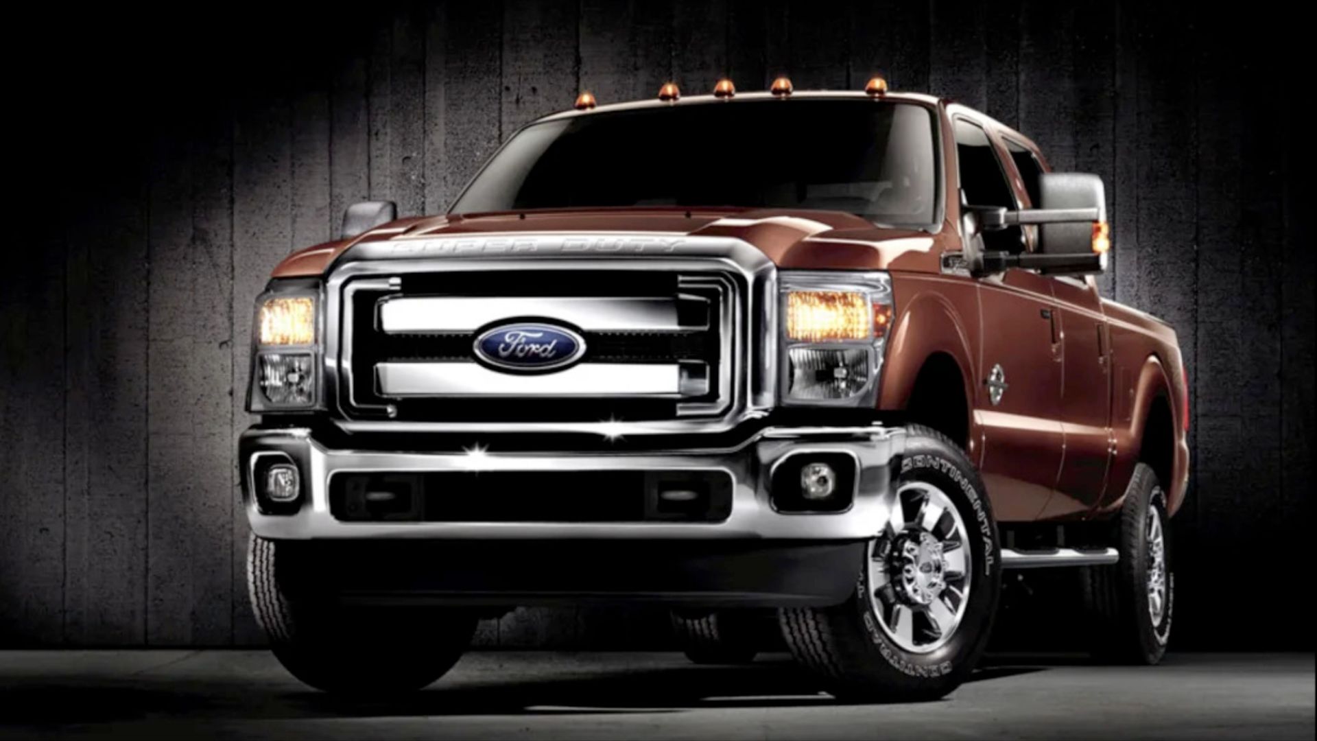 2011 Ford F-350 Super Duty Front Quarter View
