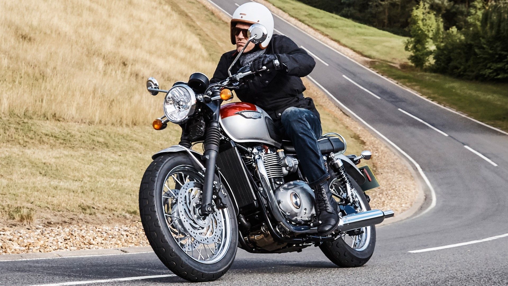 Two-Up Riders: 13 Of The Best Touring Motorcycles For You And Your Pillion
