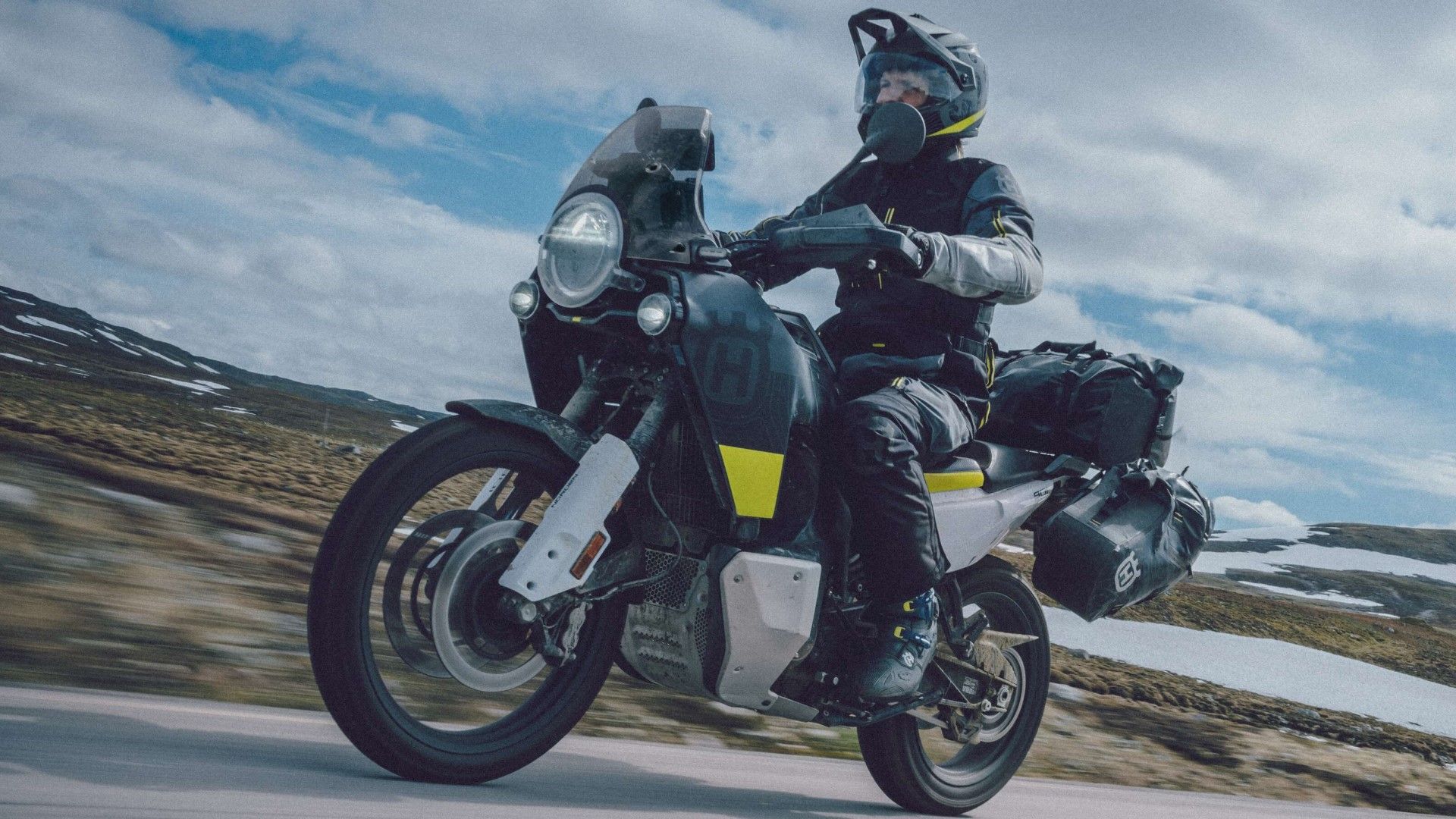 2024 Husqvarna Norden 901 front third quarter accelerating view