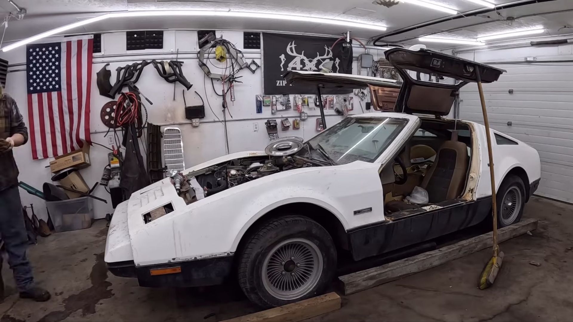 Bricklin SV-1 Restoration Front View