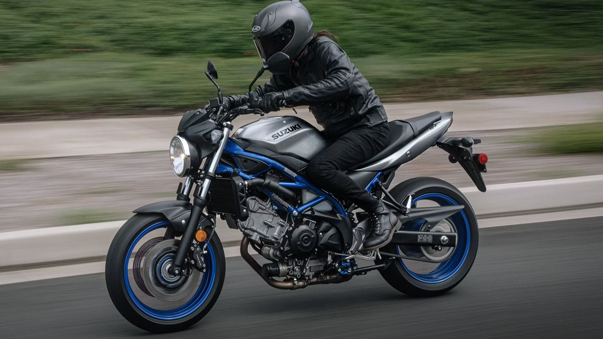 10 Track-Ready Suzuki Motorcycles For Racing Enthusiasts