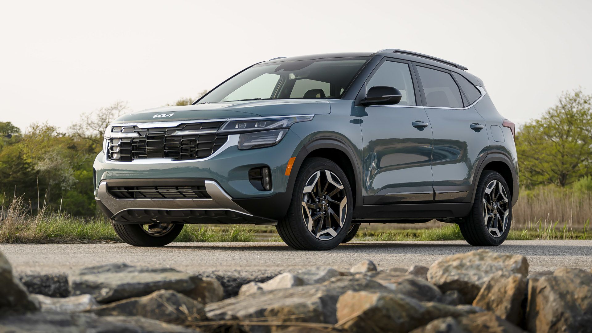 The SUVs With The Best Gas Mileage For 2024 And 2025, Ranked