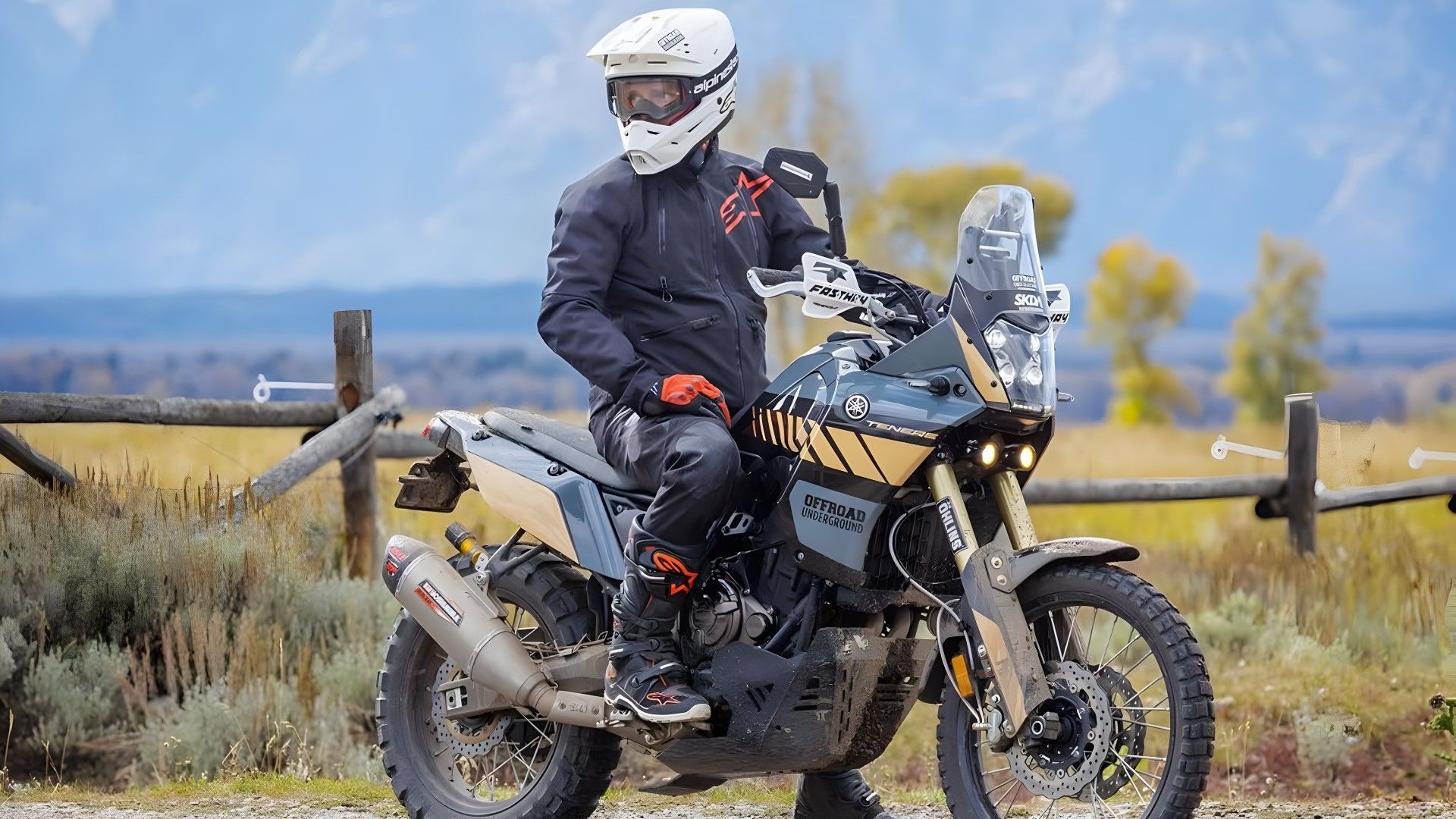15 Essential Items Every Motorcyclist Needs