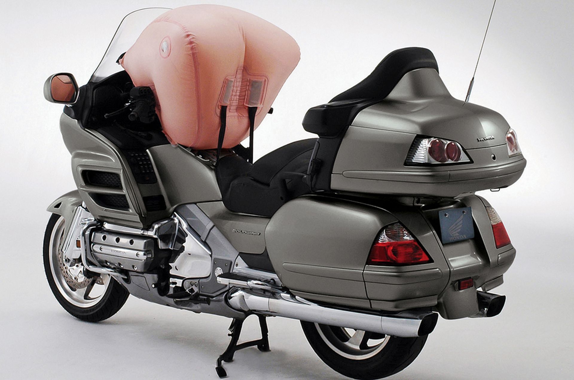 Here's How Motorcycle Airbags Work