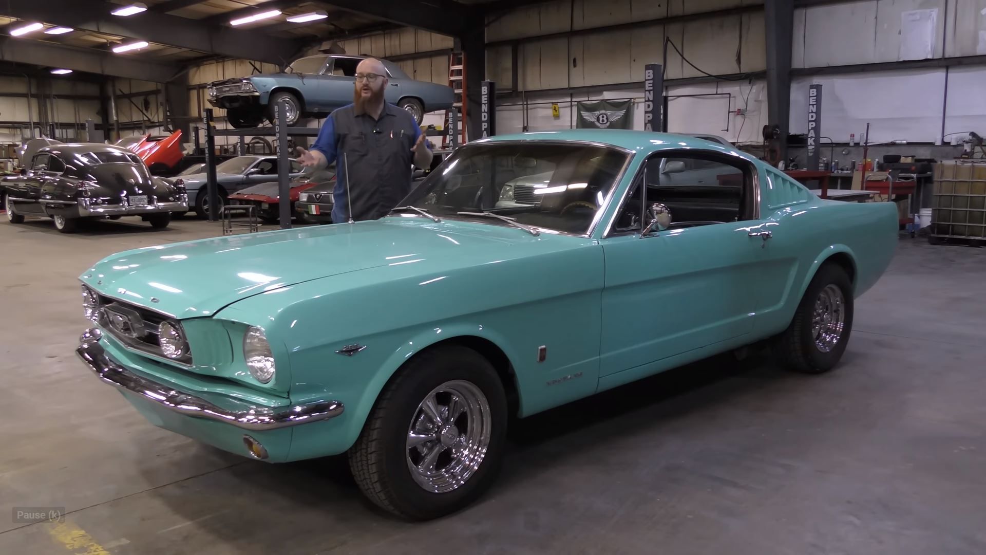 Frente do Ford Mustang 1966 com David Long
