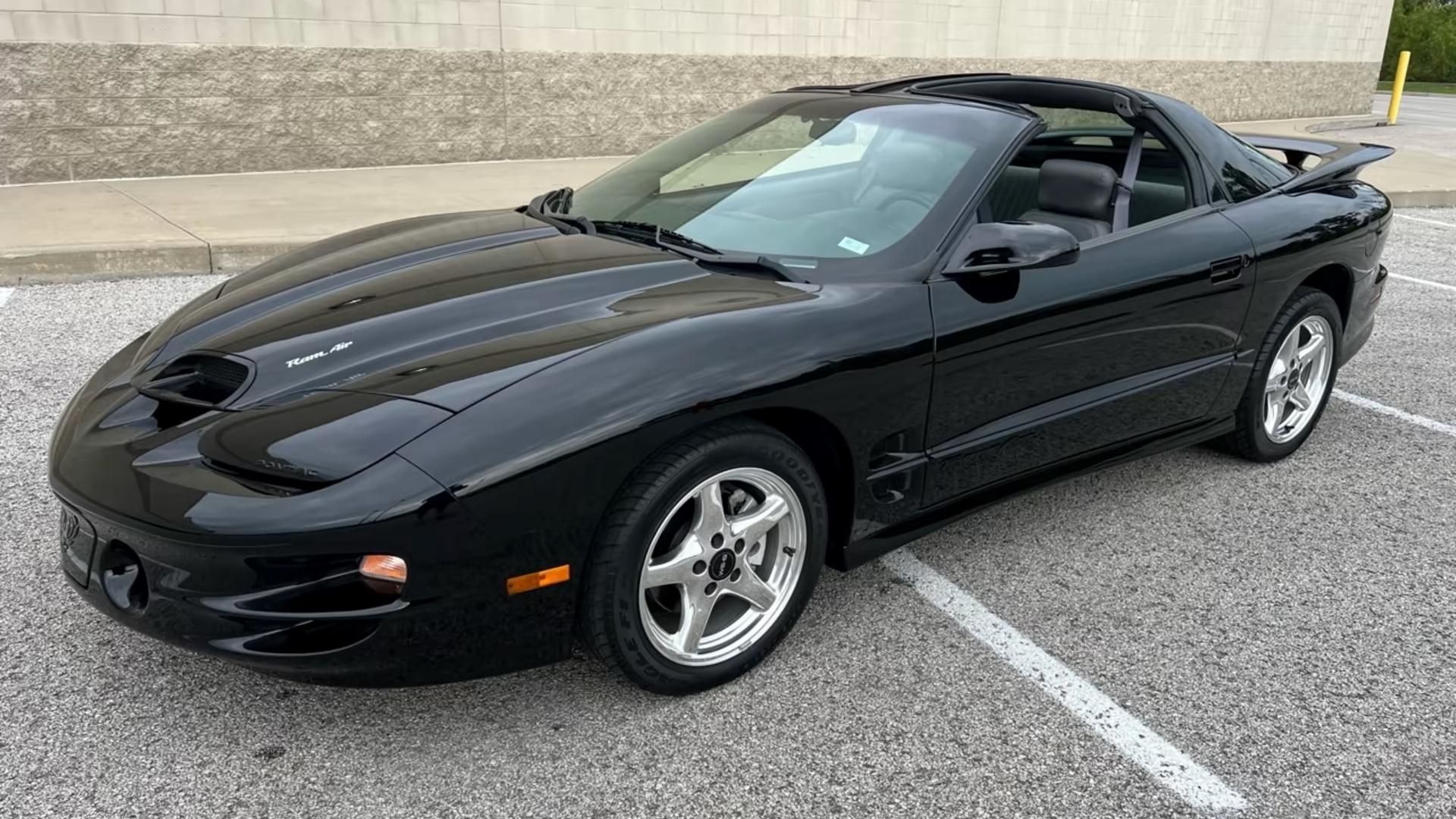 1998 Pontiac Firebird Trans Am WS6 - Quarto Frontal
