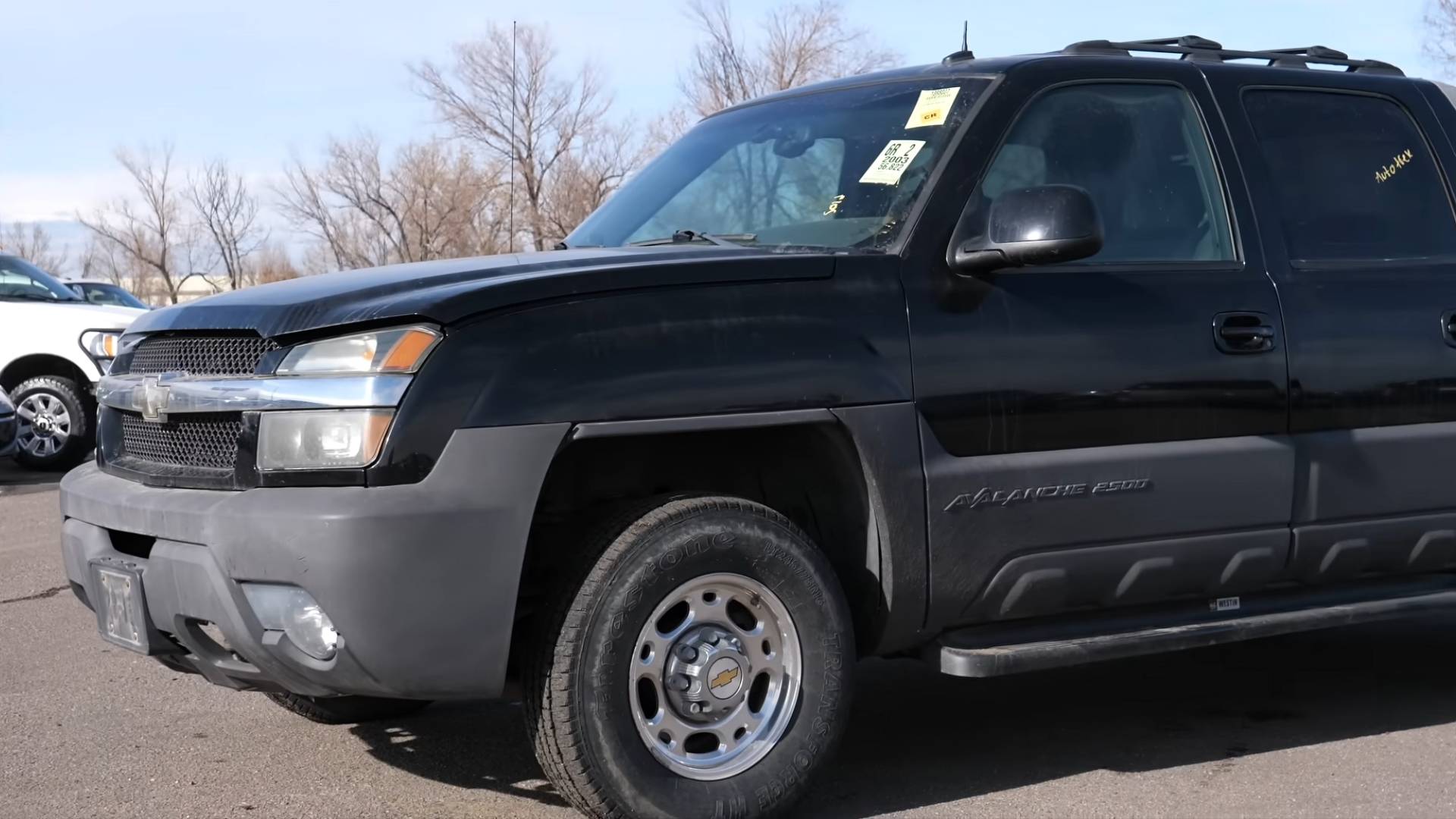 thumbnail image 2 of Grilleworld Black Rivet Mesh Grille For Chevy Avalanche 02-06 & Silverado 03-05 2 of 2