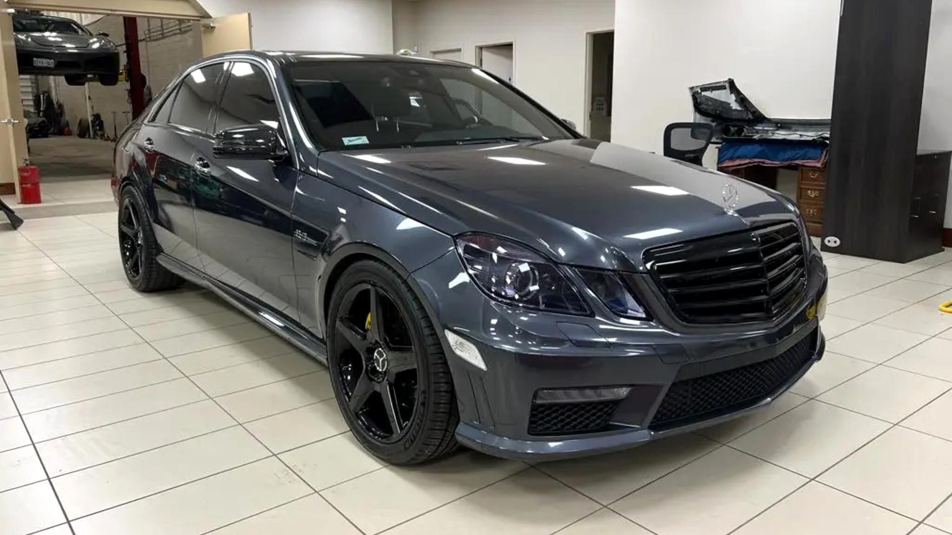 2010 Mercedes E63 AMG