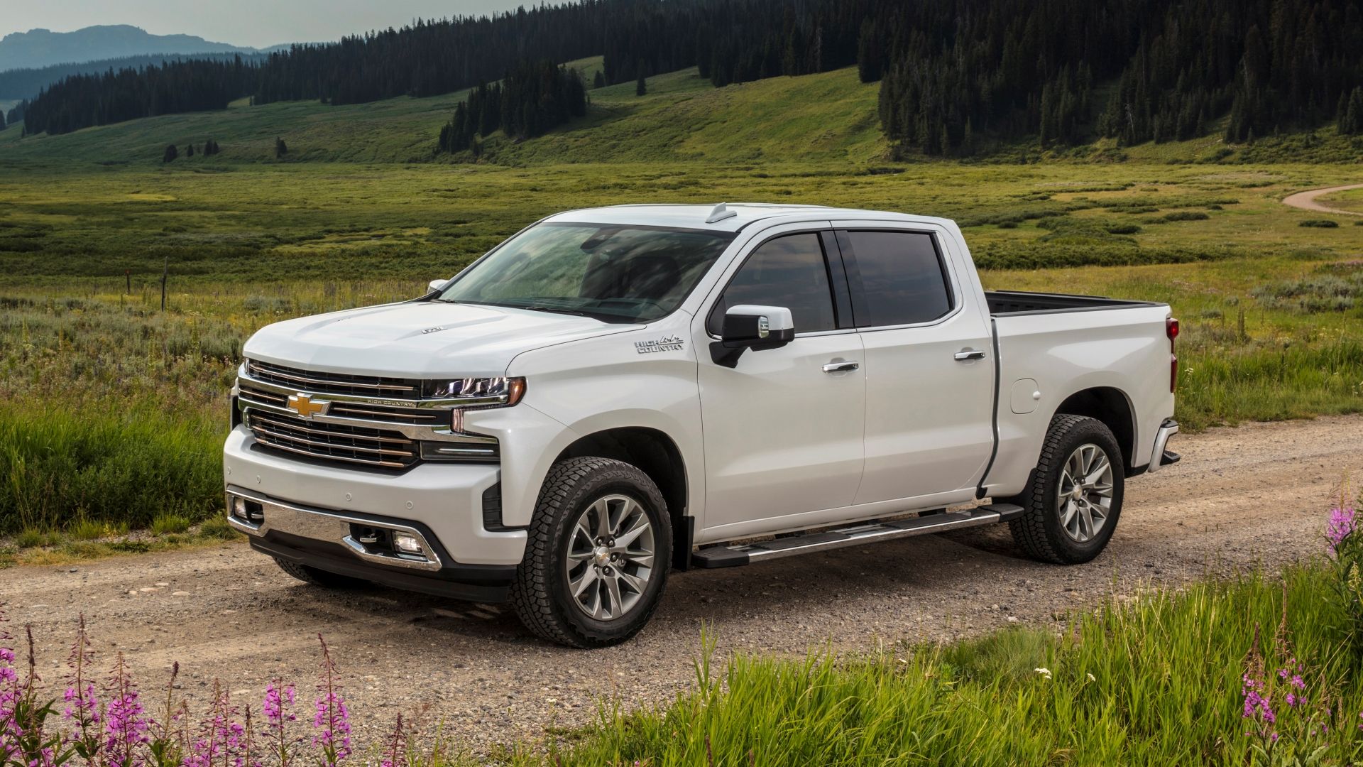 The Best Pickup Truck V8 Engines Of All Time