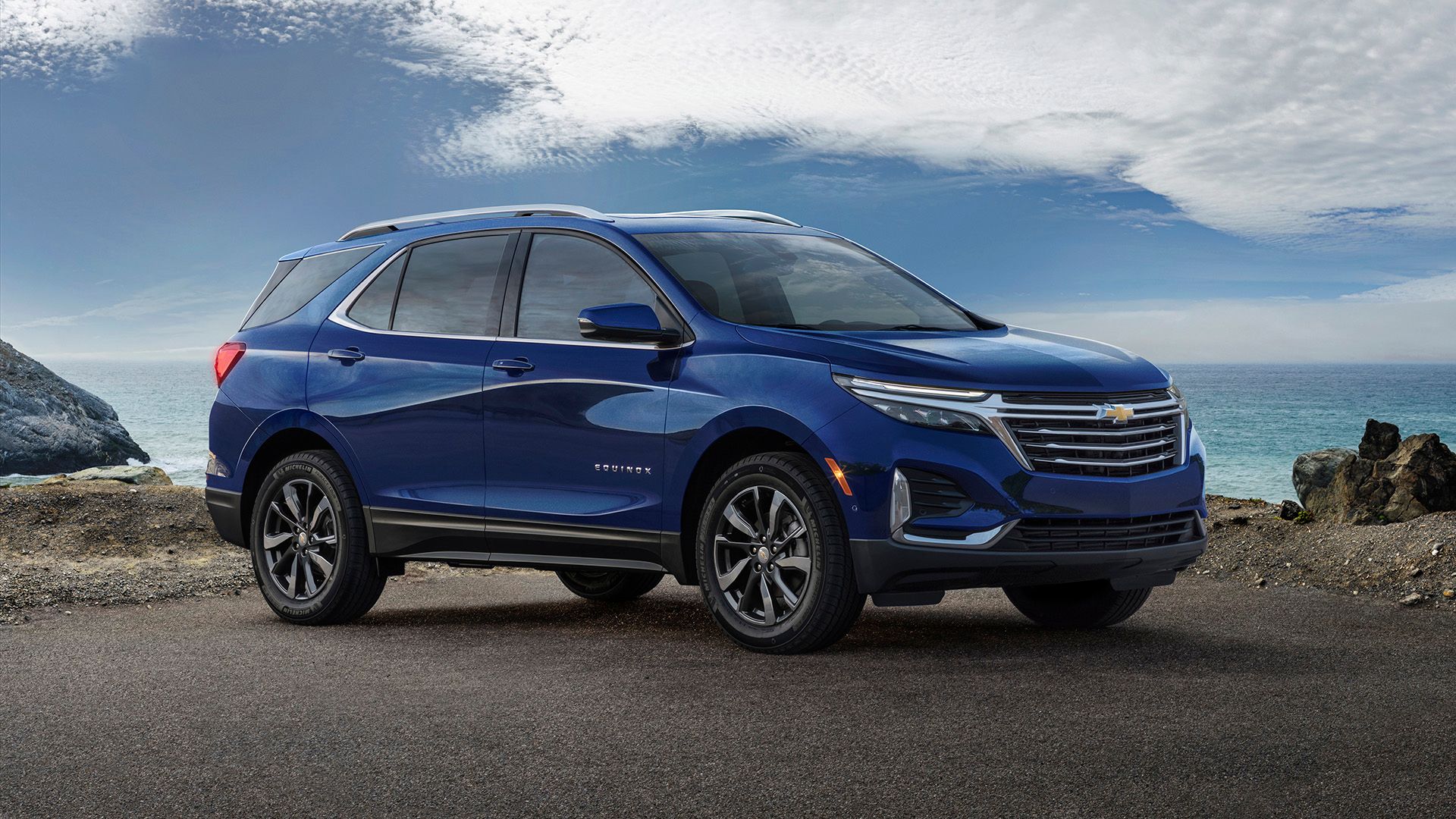 Blue 2022 Chevrolet Equinox Premier parked