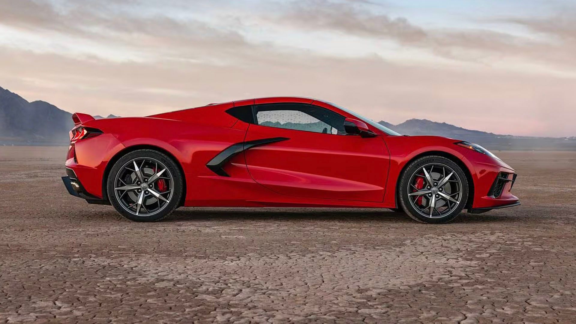 Differences Between The 2024 Chevrolet Corvette Stingray And 2024