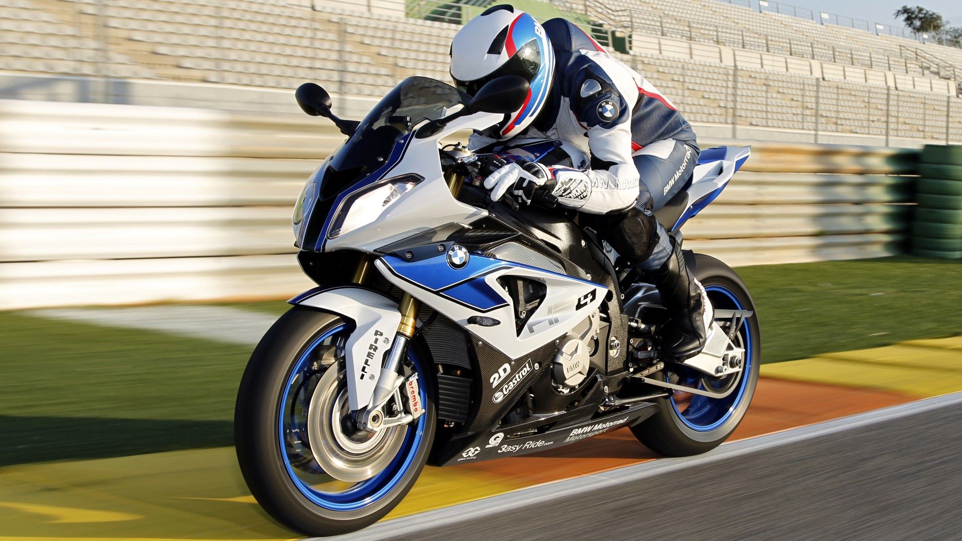 2015 BMW HP4 accelerating front third quarter view