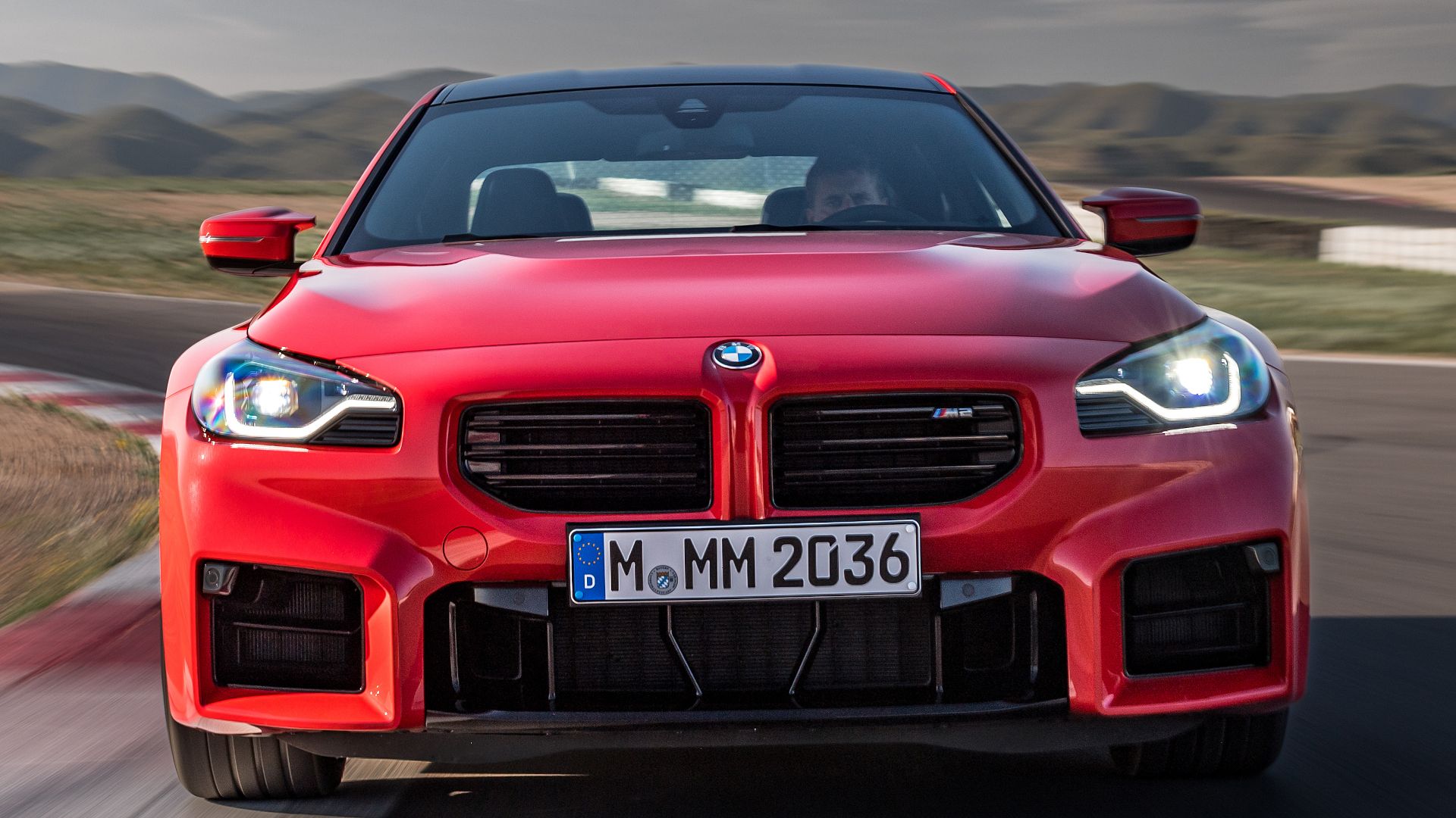 Watch What Happens When A BMW M2 Meets A New Mustang GT In A Drag Race