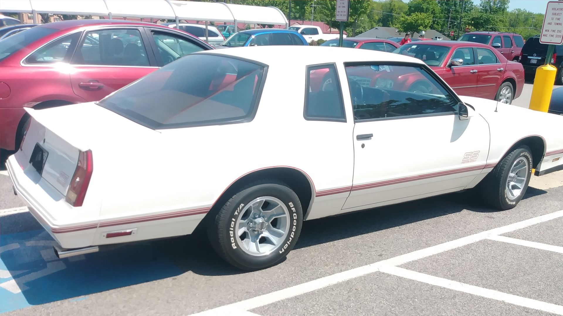 Chevrolet Monte Carlo Aerocoupe 1986 traseiro 3/4