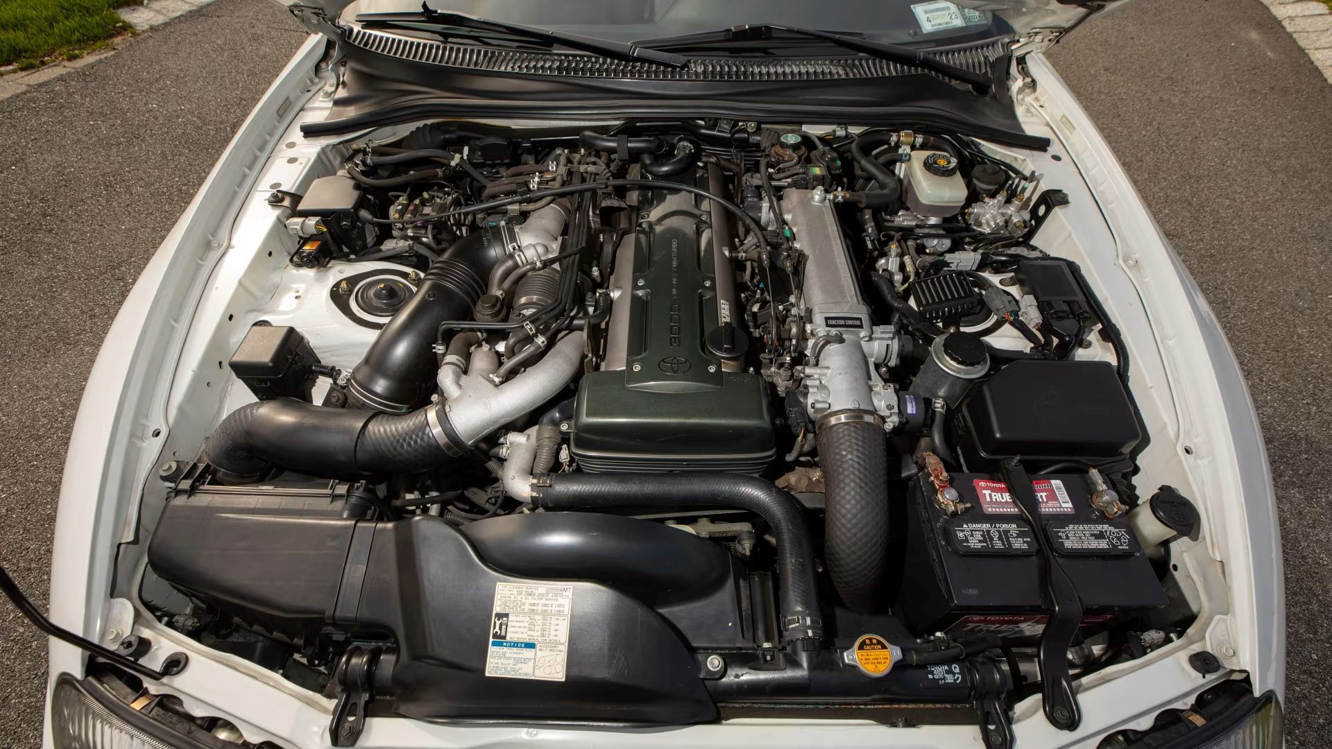 Compartimento do motor Toyota Supra Turbo 1994