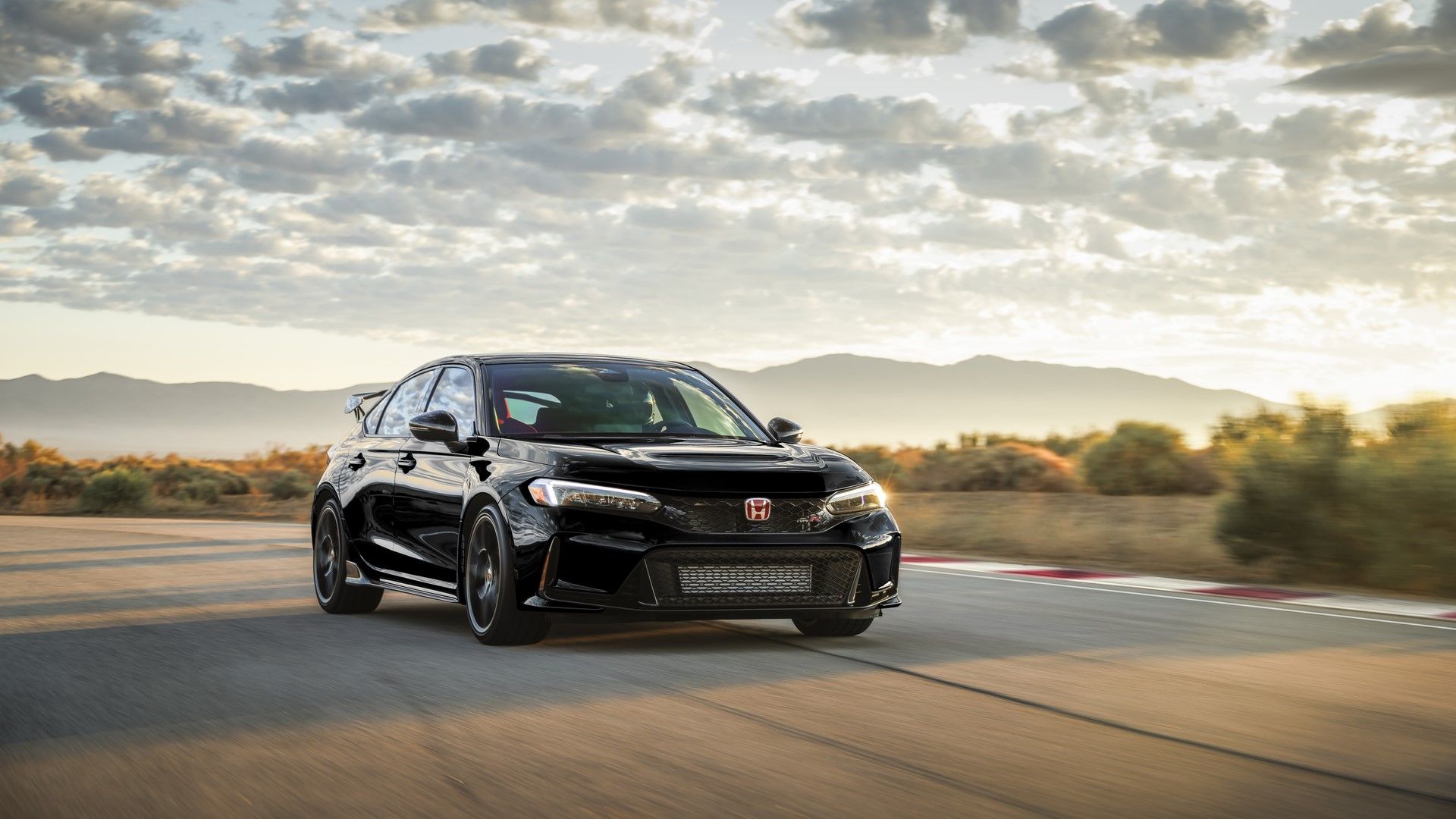 A Complete Guide To The 2024 Honda Civic Type R