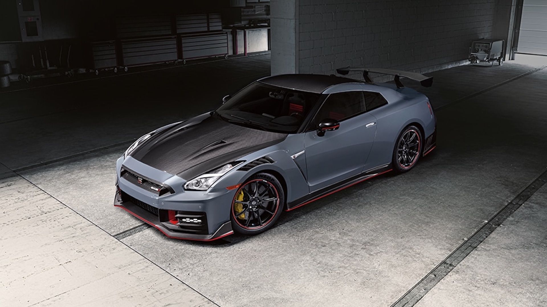 2024-nissan-gtr-nismo-para-lamas-ventilação